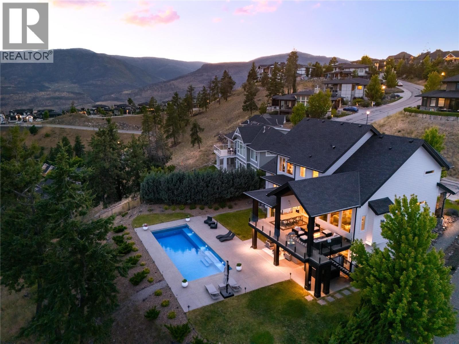 172 Skyland Drive, Kelowna, BC - Outdoor With In Ground Pool With View