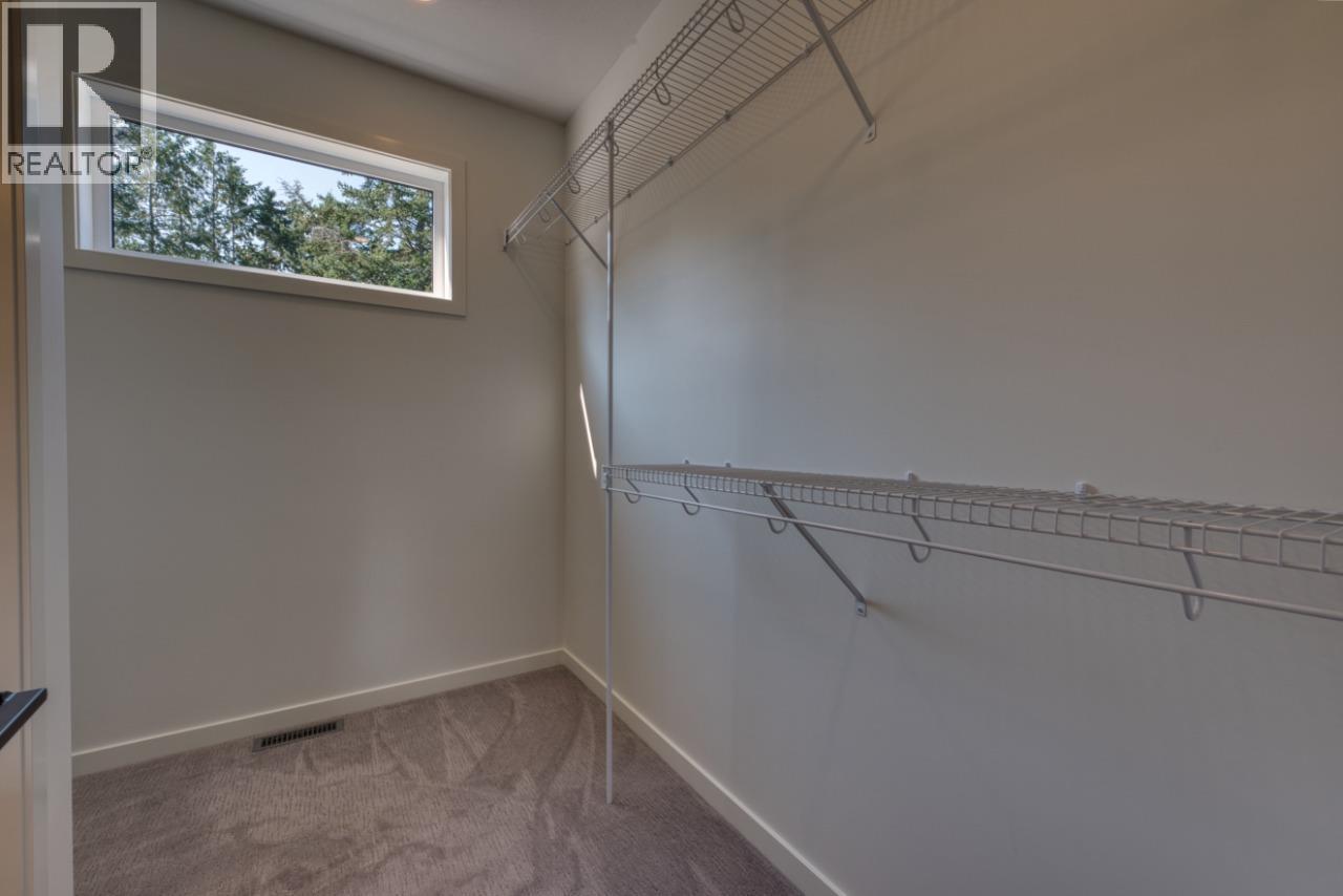 7599 Klinger Road Unit# 24, Vernon, BC - Indoor With Storage