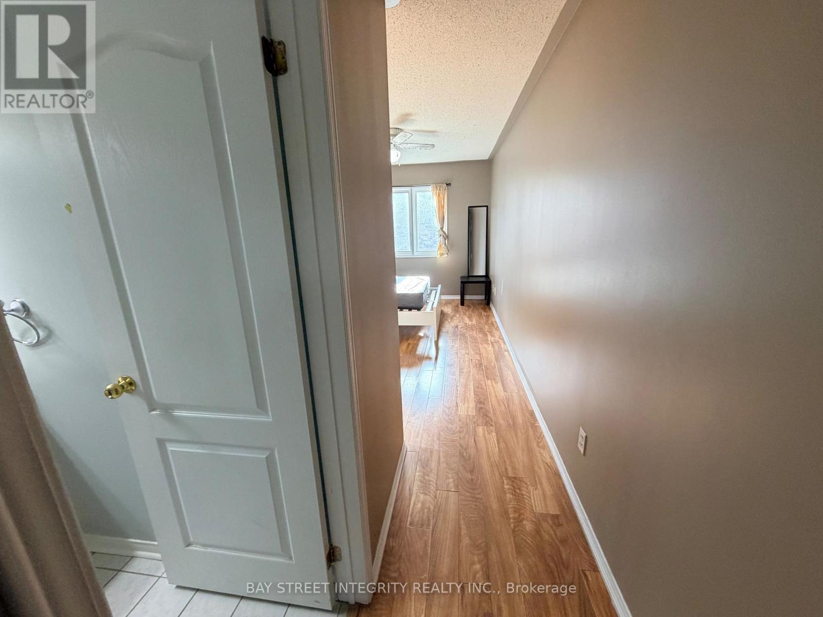 4 - 15 Pottery Place, Vaughan, ON - Indoor Photo Showing Other Room