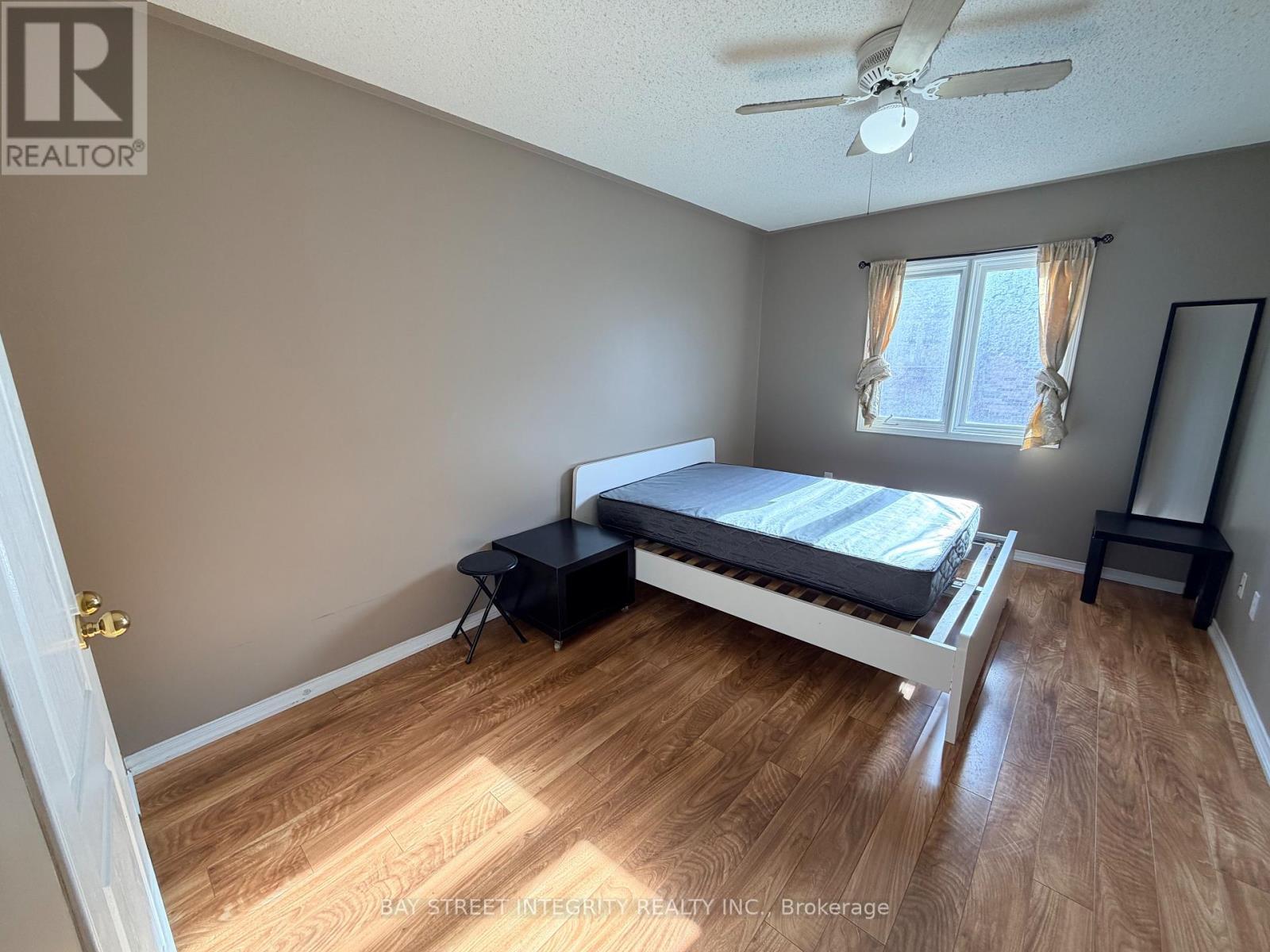 4 - 15 Pottery Place, Vaughan, ON - Indoor Photo Showing Bedroom