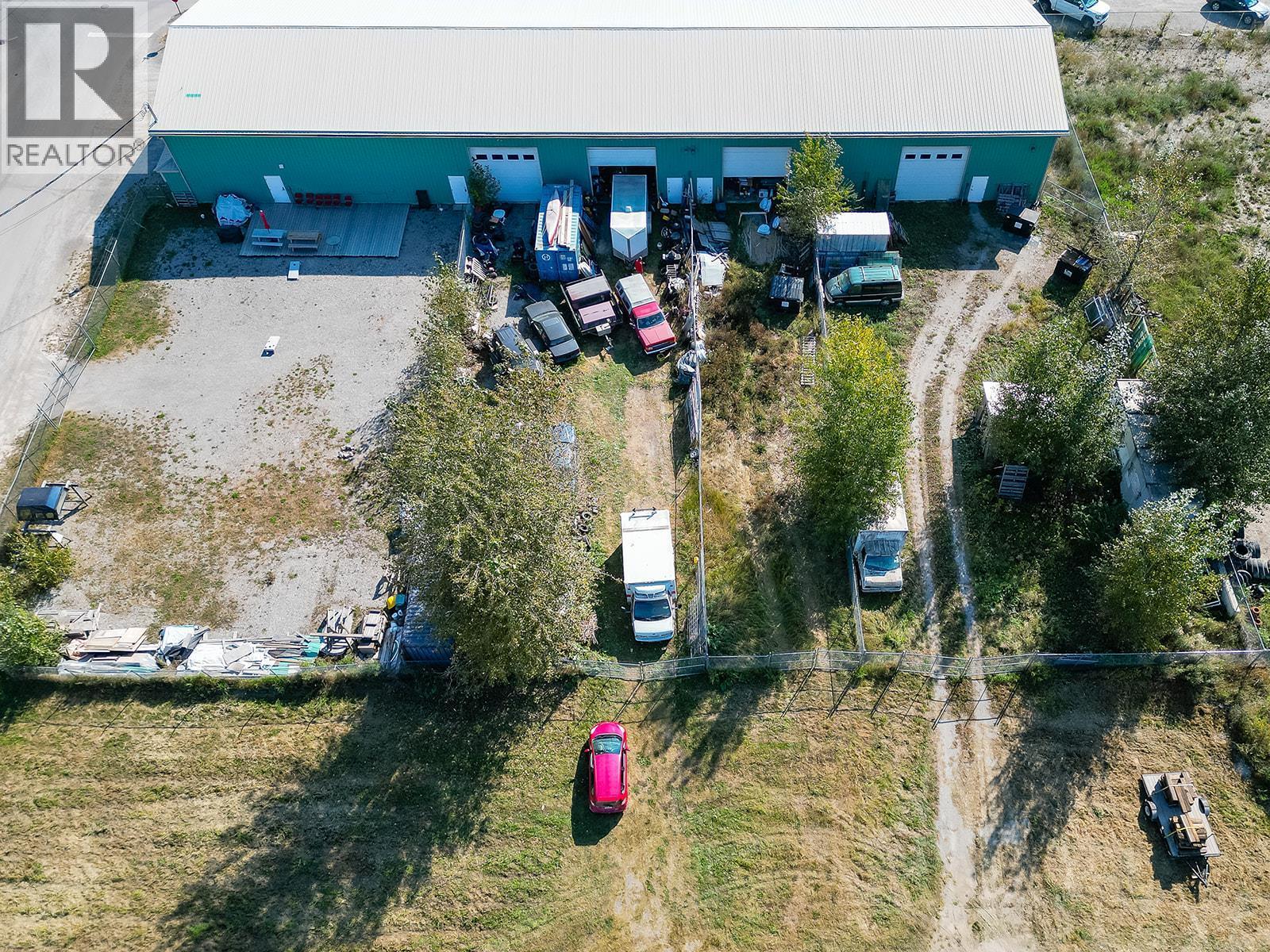 819 9Th Street N, Golden, BC