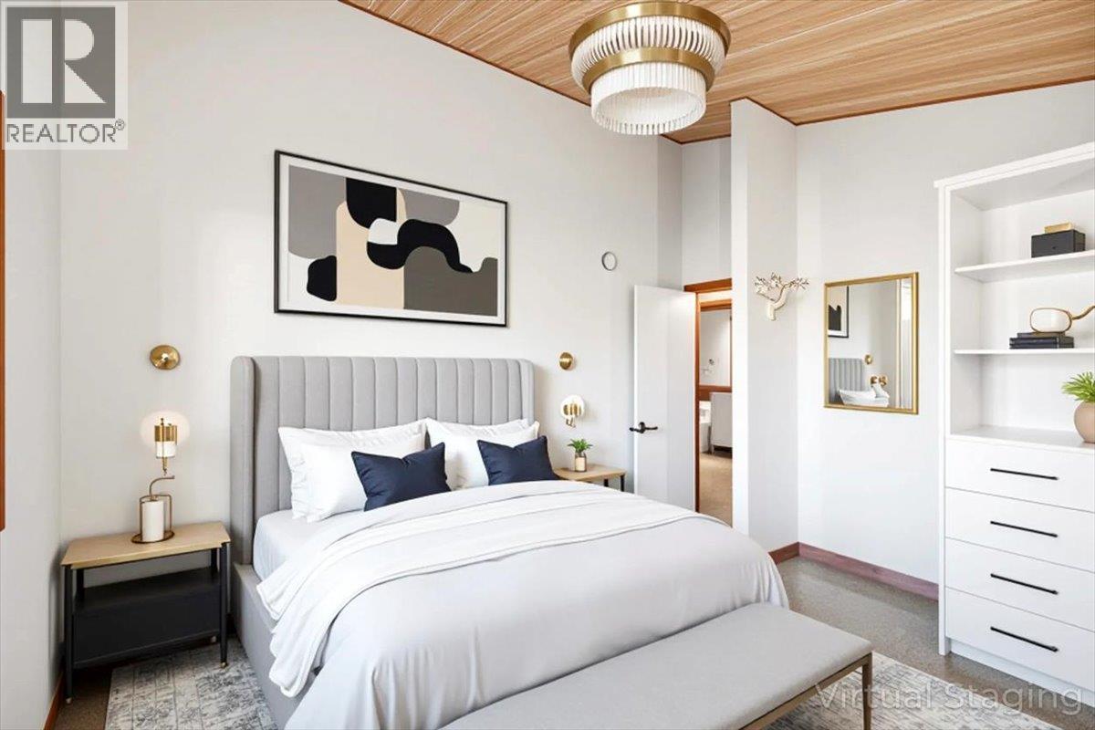 5538 Currie Bowl Way, Fernie, BC - Indoor Photo Showing Bedroom