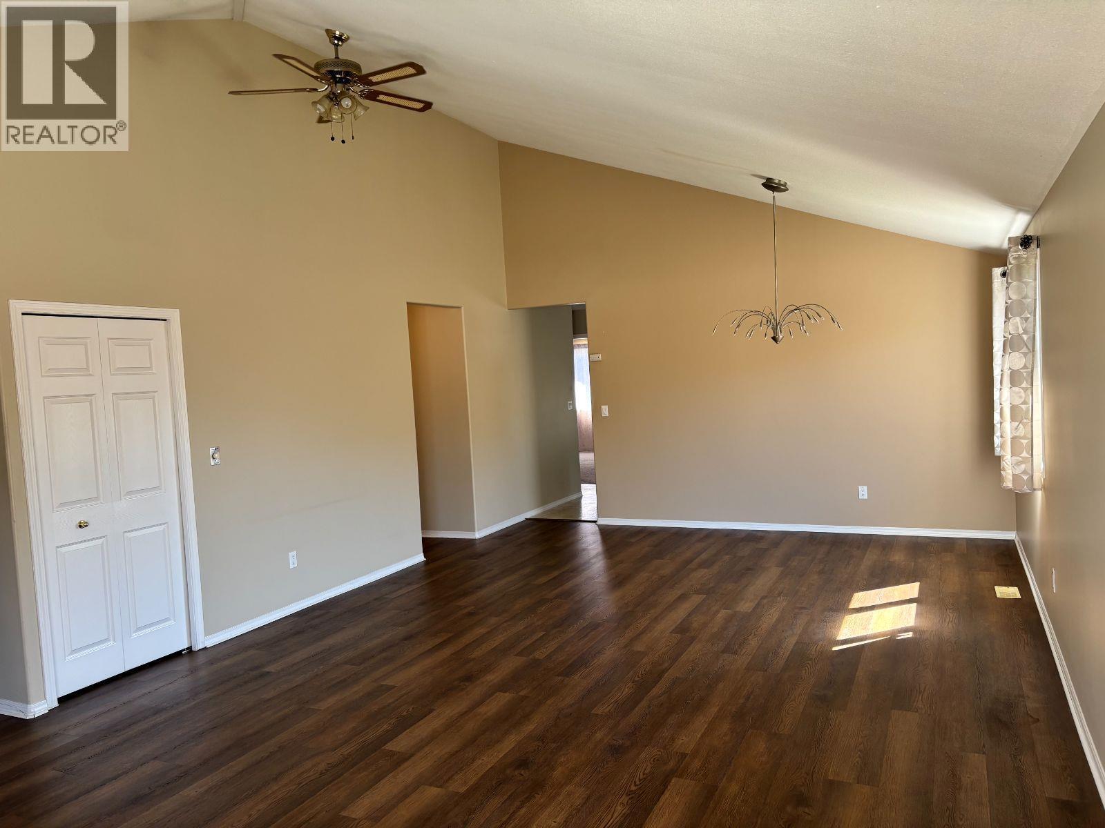 1001 30 Avenue Unit# 47, Vernon, BC - Indoor Photo Showing Other Room