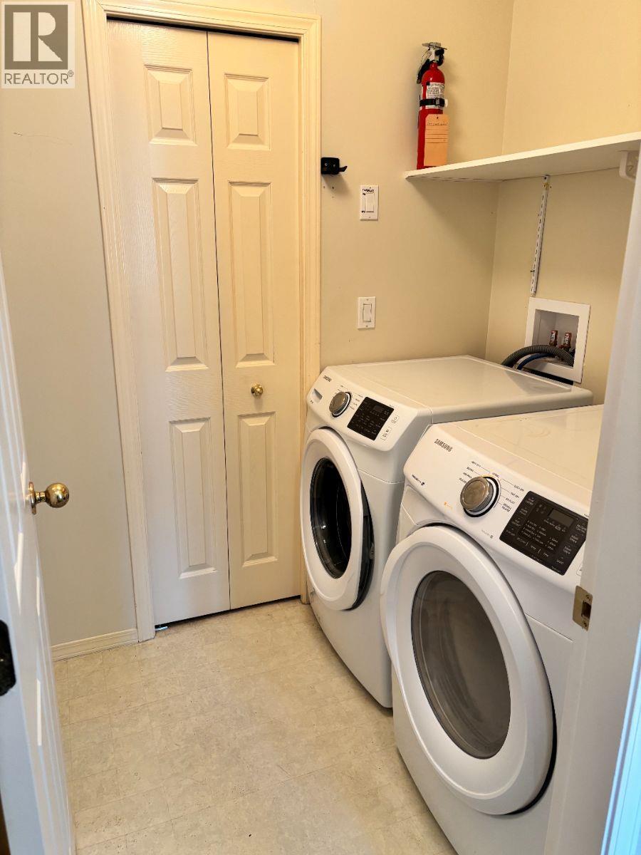 1001 30 Avenue Unit# 47, Vernon, BC - Indoor Photo Showing Laundry Room