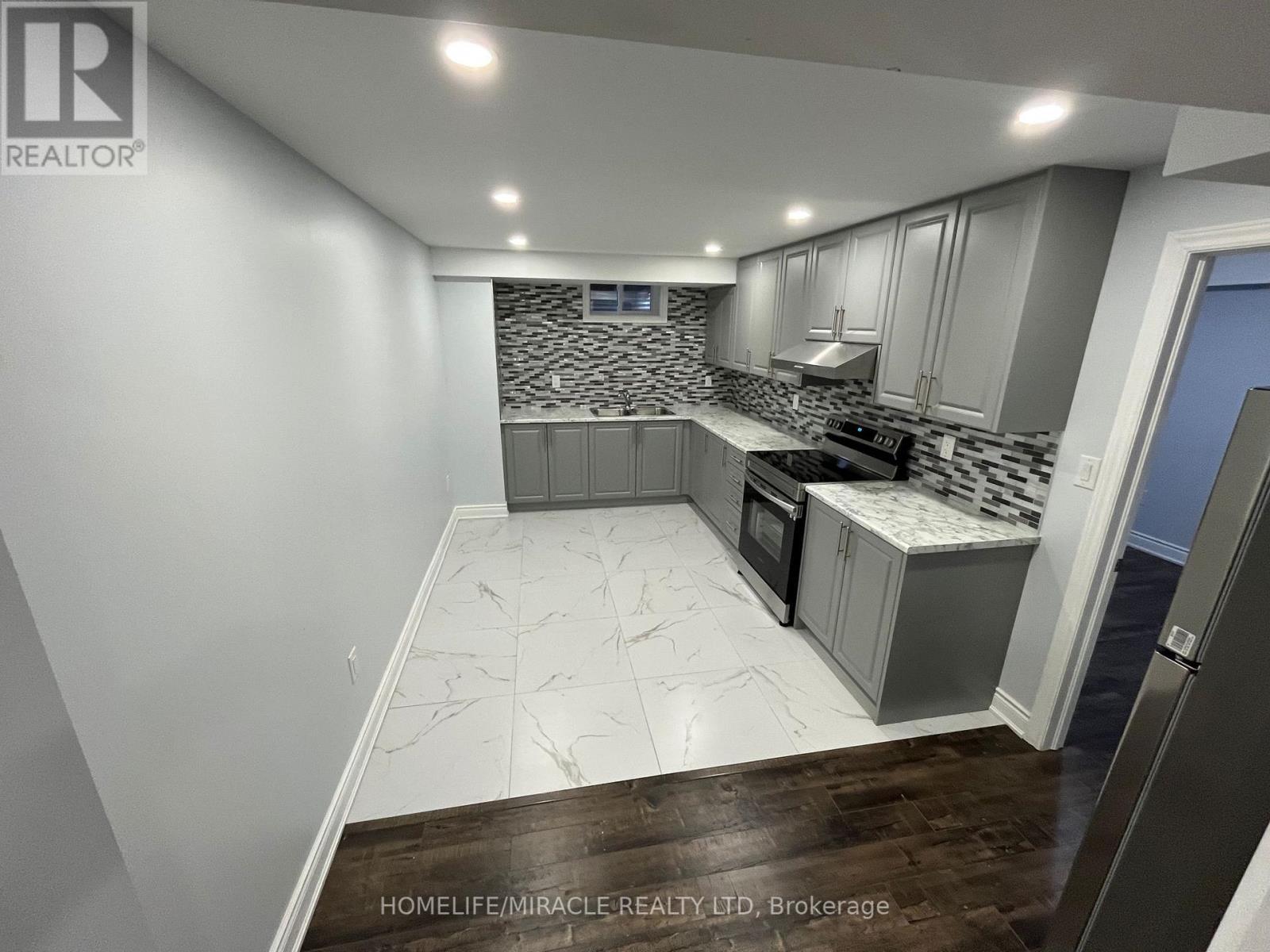 Bsmt - 9438 Credit View Road, Brampton, ON - Indoor