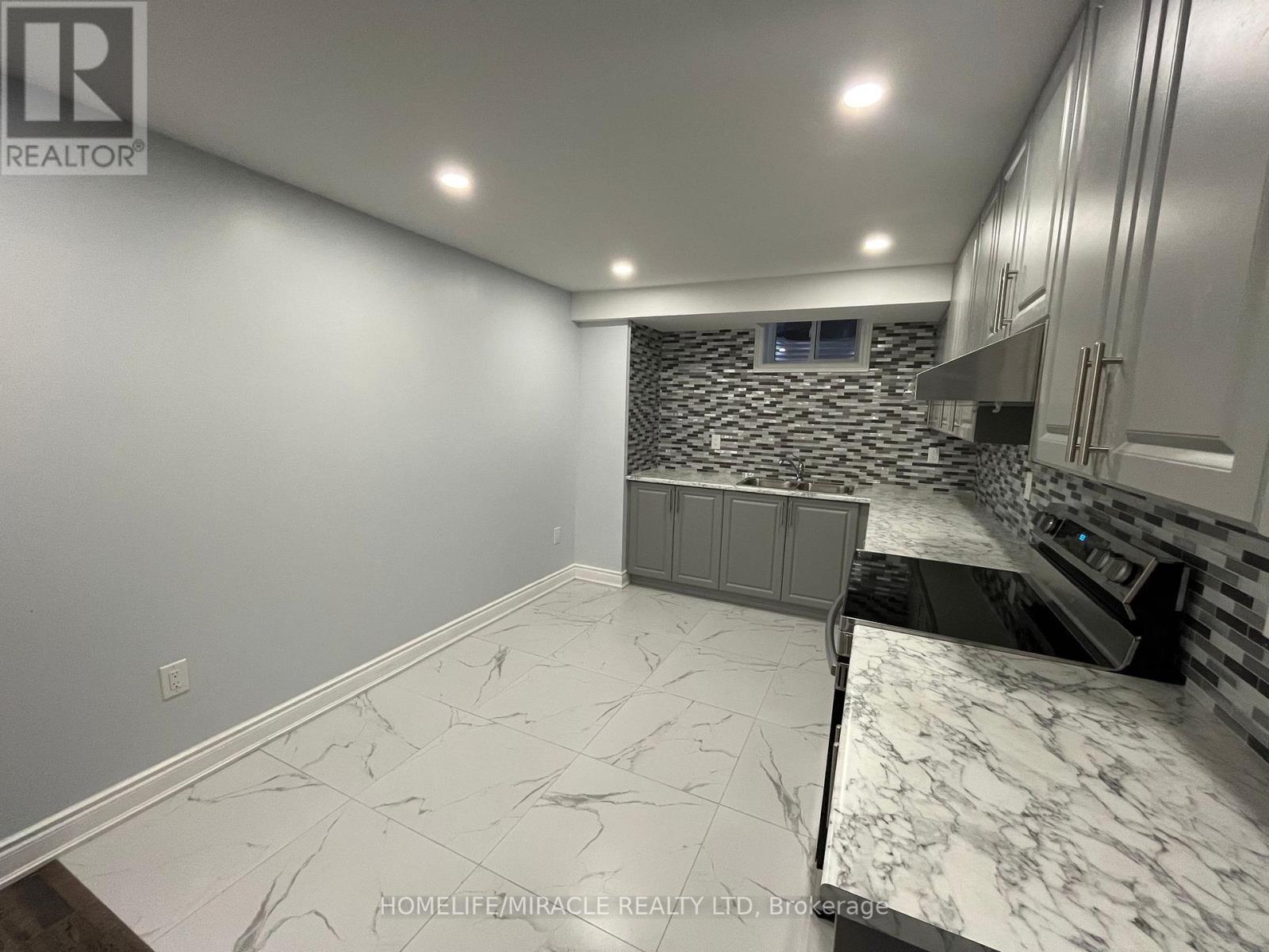 Bsmt - 9438 Credit View Road, Brampton, ON - Indoor