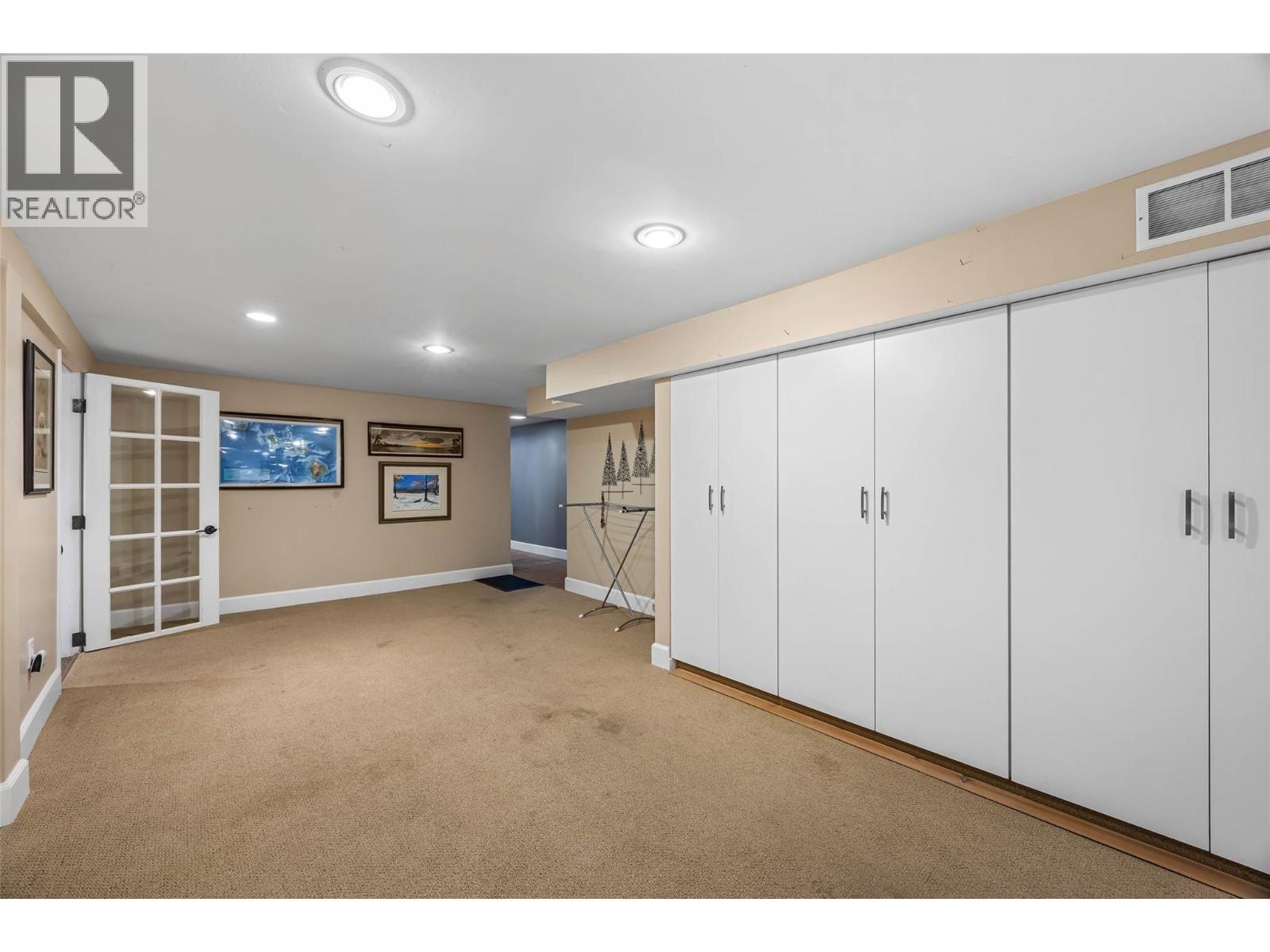 141 Connaught Road, Kamloops, BC - Indoor