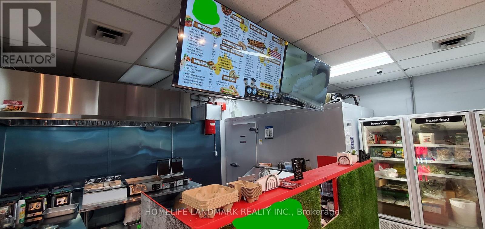 1 - 6710 Drummond Rd, Niagara Falls, ON