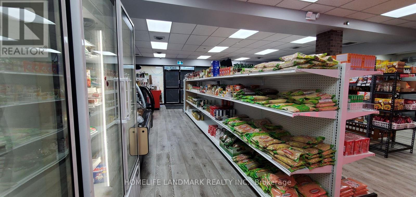 1 - 6710 Drummond Rd, Niagara Falls, ON