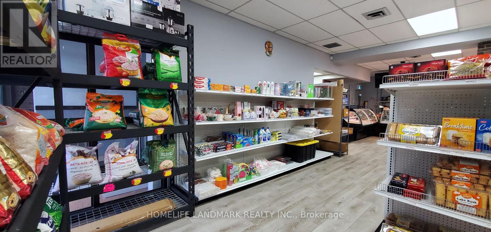 1 - 6710 Drummond Rd, Niagara Falls, ON