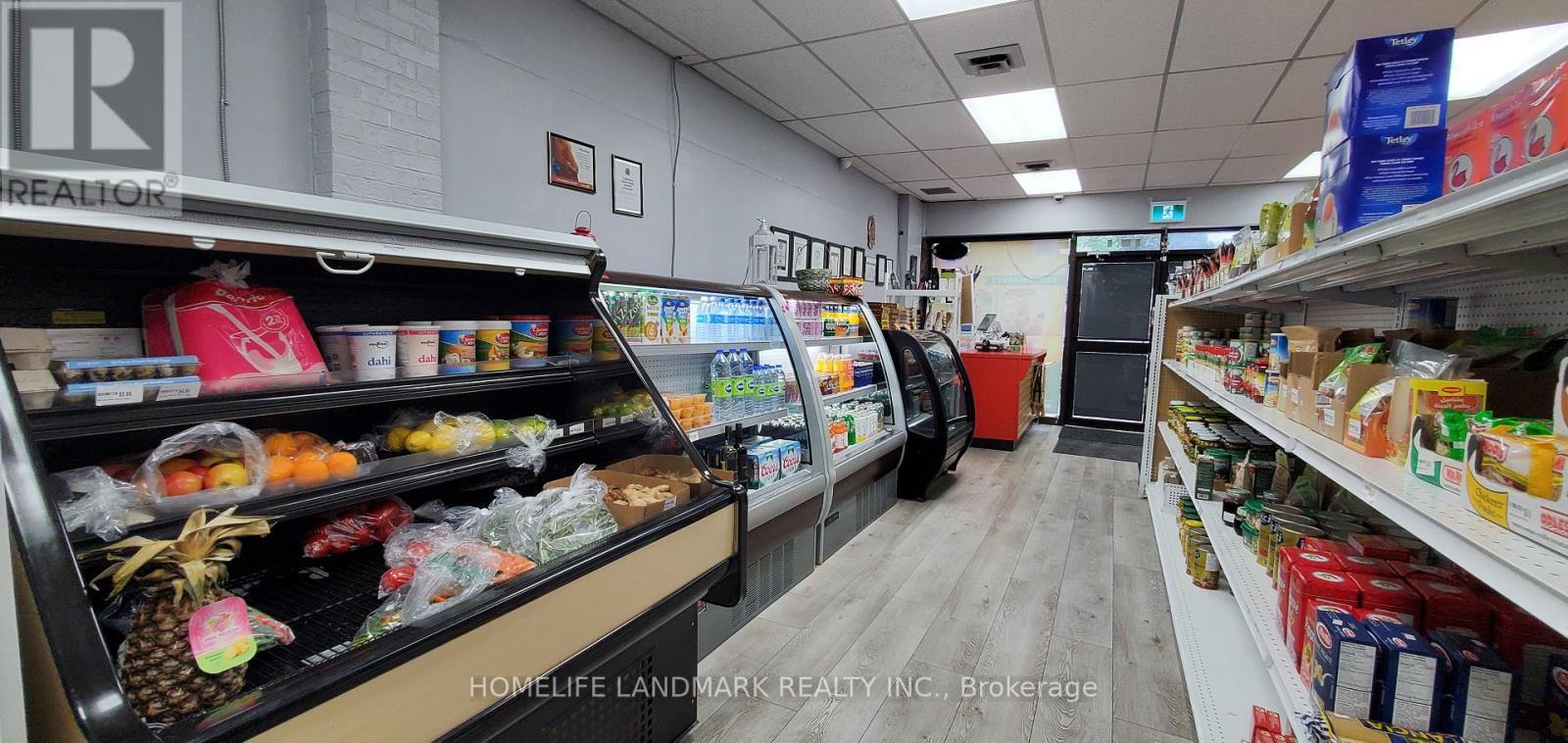 1 - 6710 Drummond Rd, Niagara Falls, ON