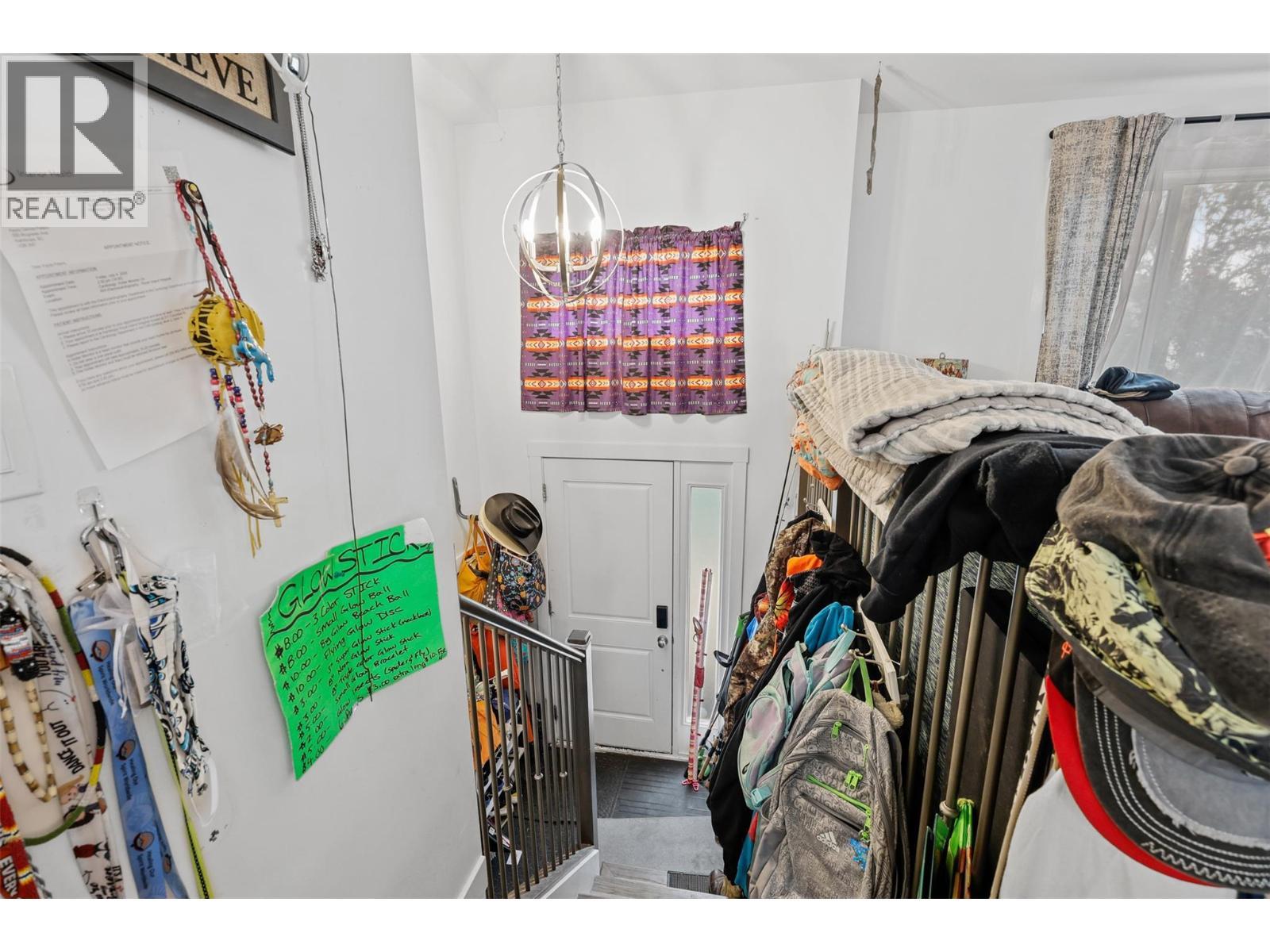 356 Mcgowan Avenue, Kamloops, BC - Indoor