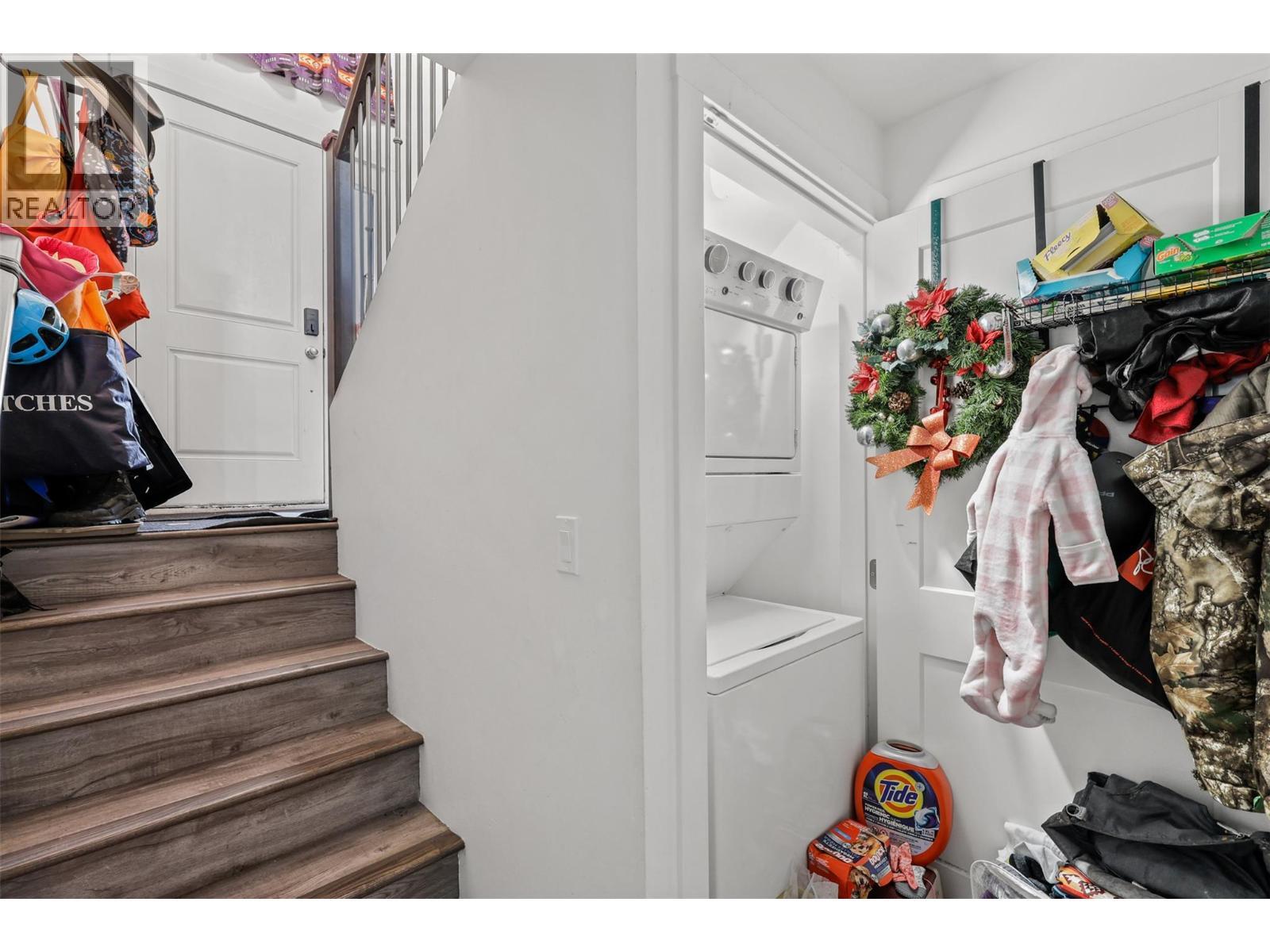 356 Mcgowan Avenue, Kamloops, BC - Indoor