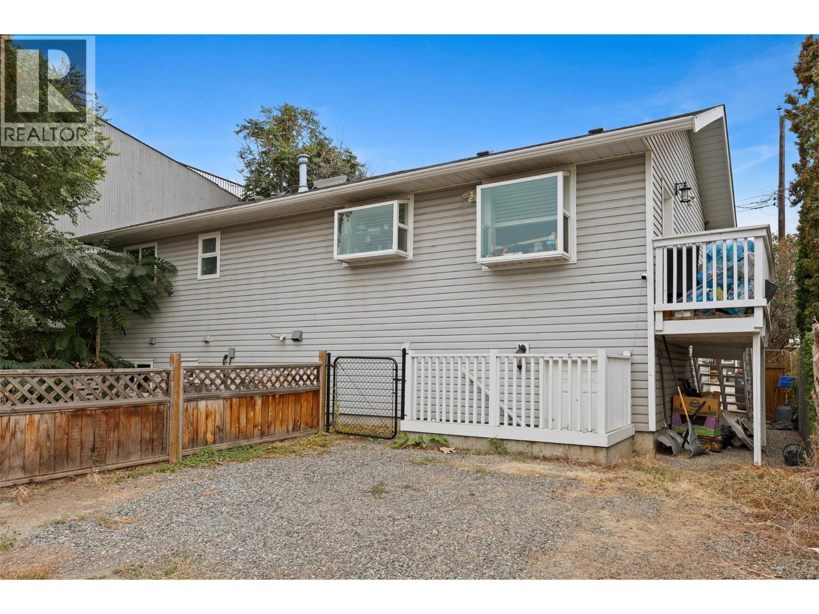 356 Mcgowan Avenue, Kamloops, BC - Outdoor With Deck Patio Veranda With Exterior