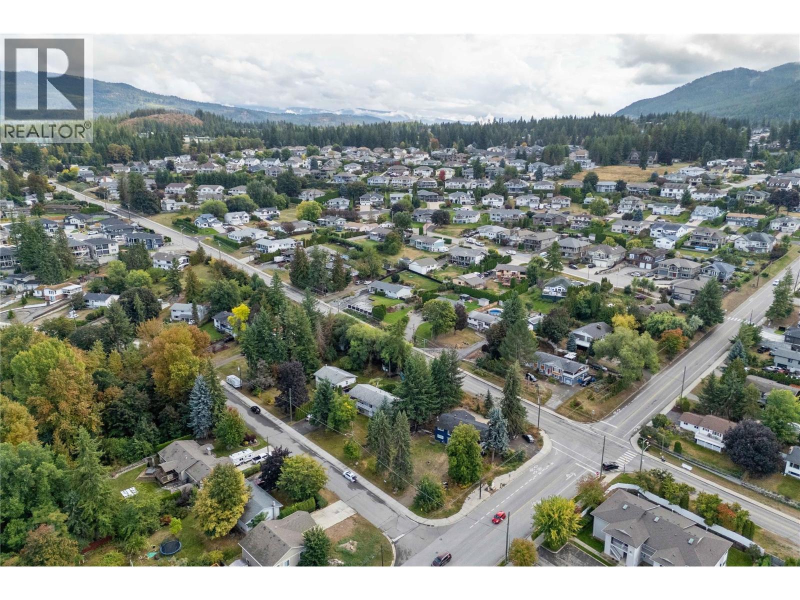 2030 1 Avenue Ne, Salmon Arm, BC