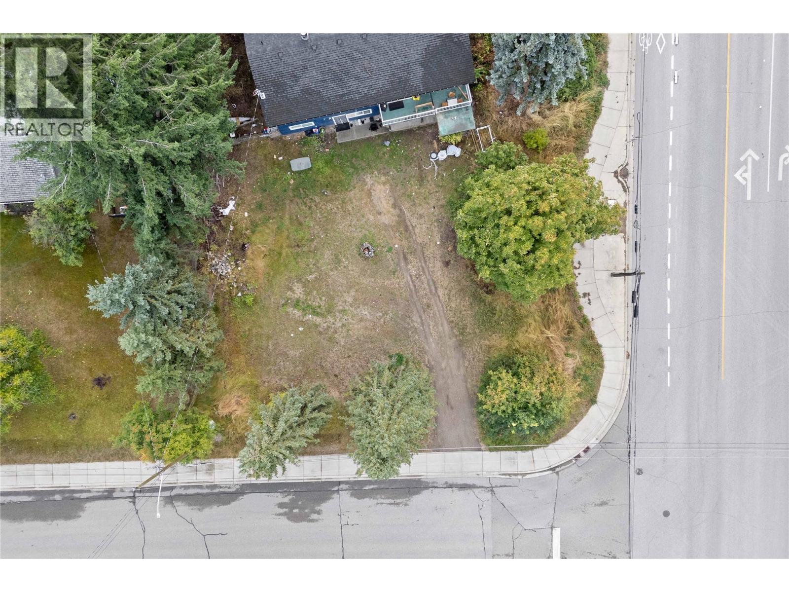 2030 1 Avenue Ne, Salmon Arm, BC