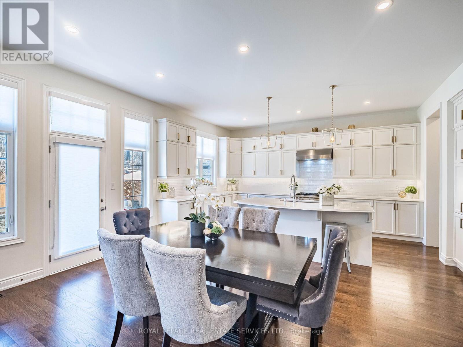23 Grace Lake Court, Vaughan, ON - Indoor Photo Showing Dining Room