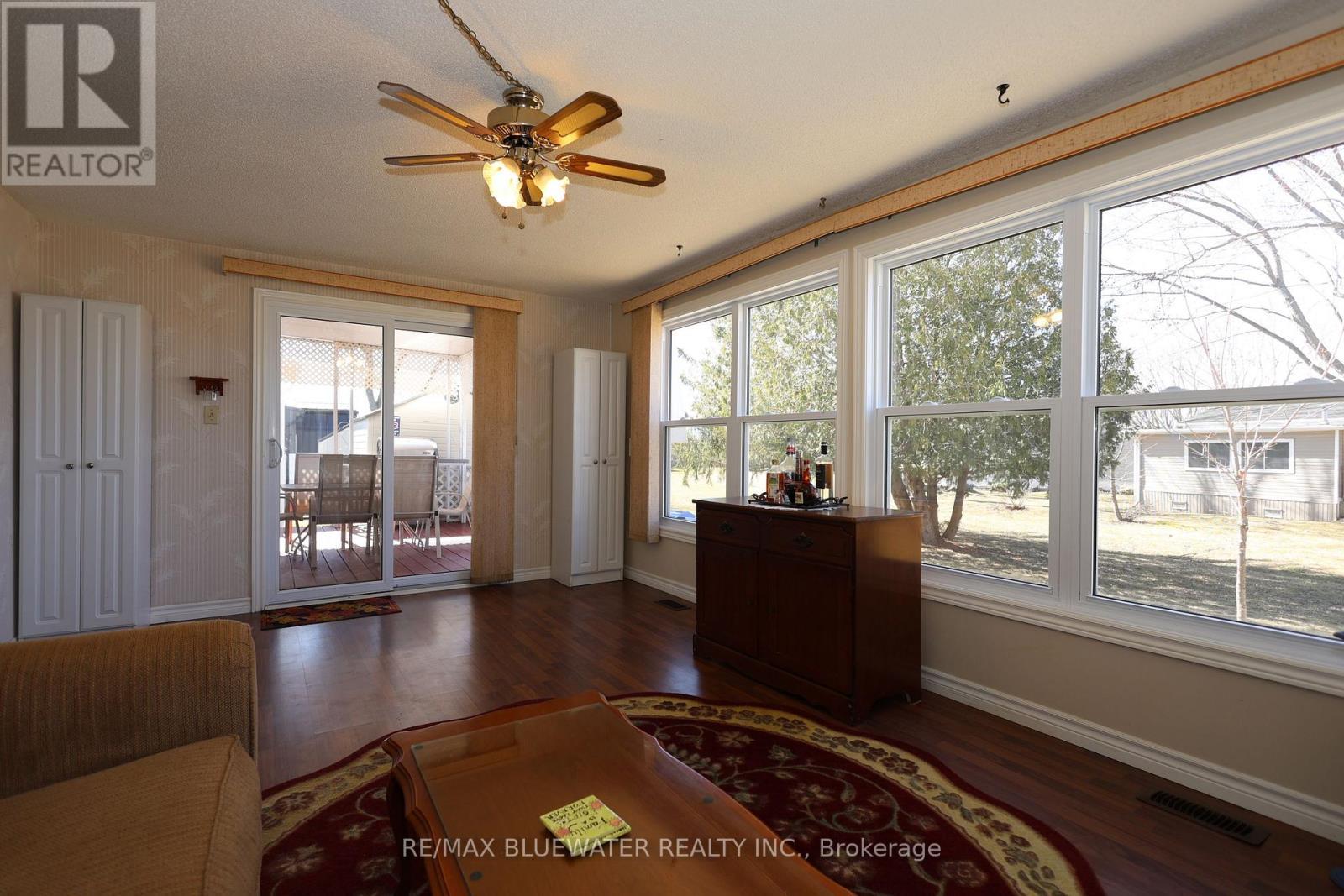 313 Pinetree Lane, South Huron (Stephen), ON - Indoor