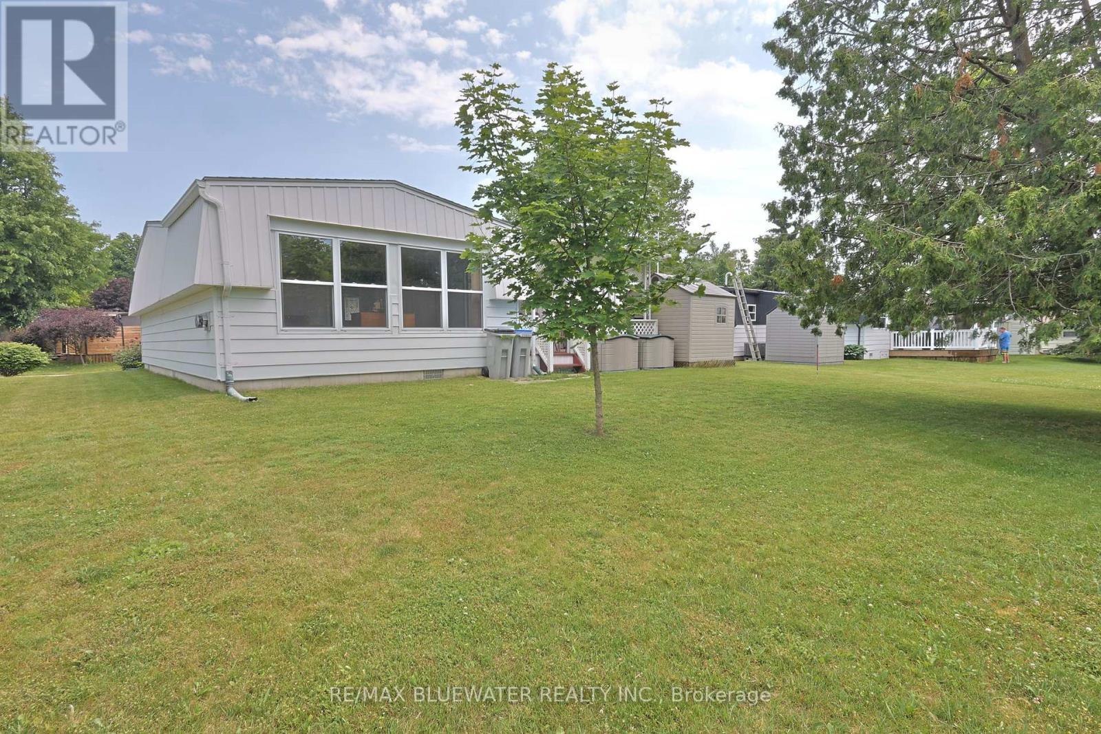 313 Pinetree Lane, South Huron (Stephen), ON - Outdoor