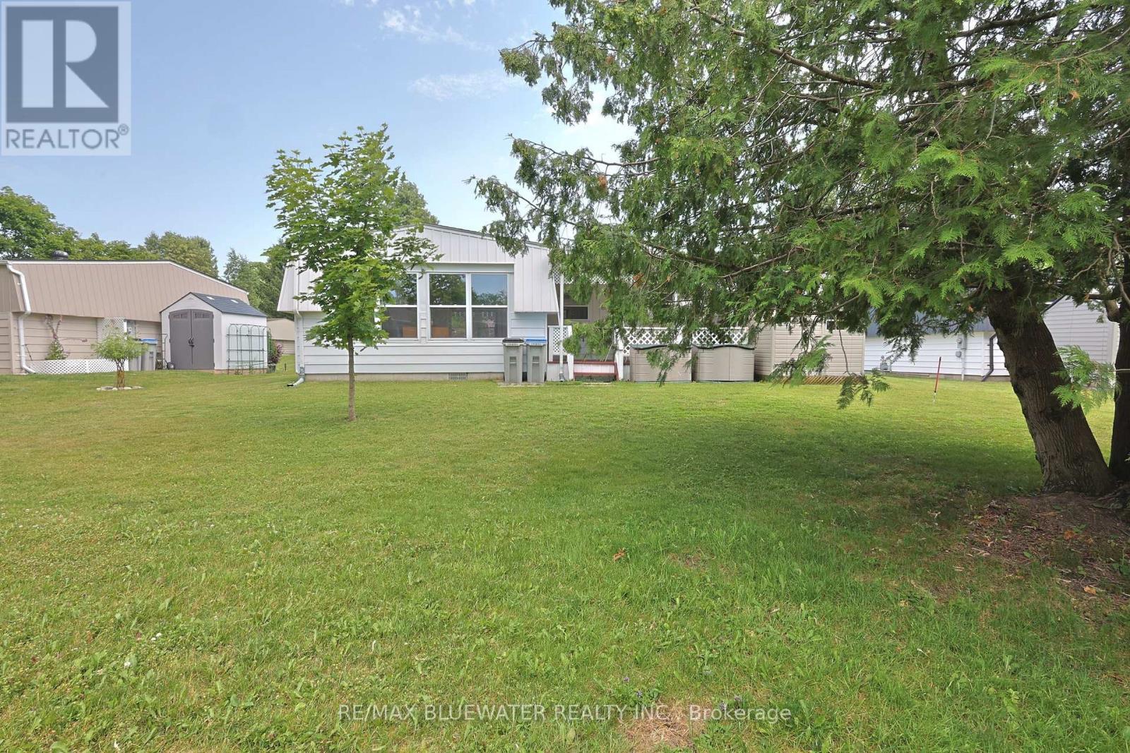 313 Pinetree Lane, South Huron (Stephen), ON - Outdoor