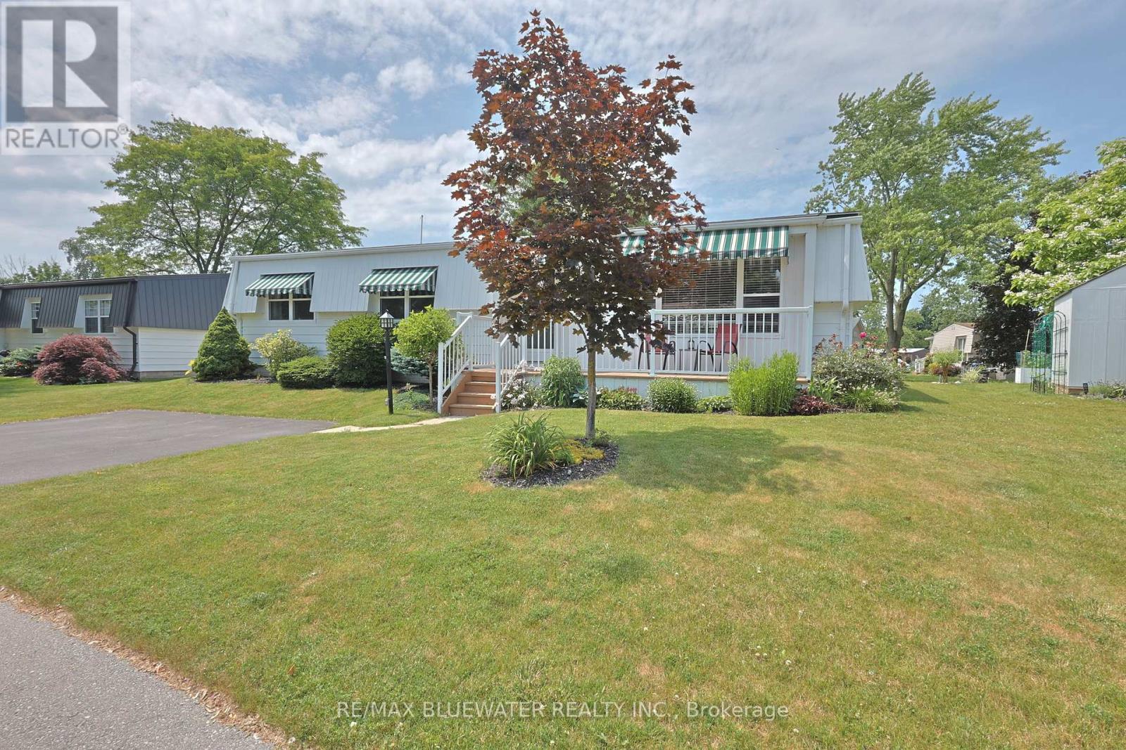 313 Pinetree Lane, South Huron (Stephen), ON - Outdoor With Deck Patio Veranda