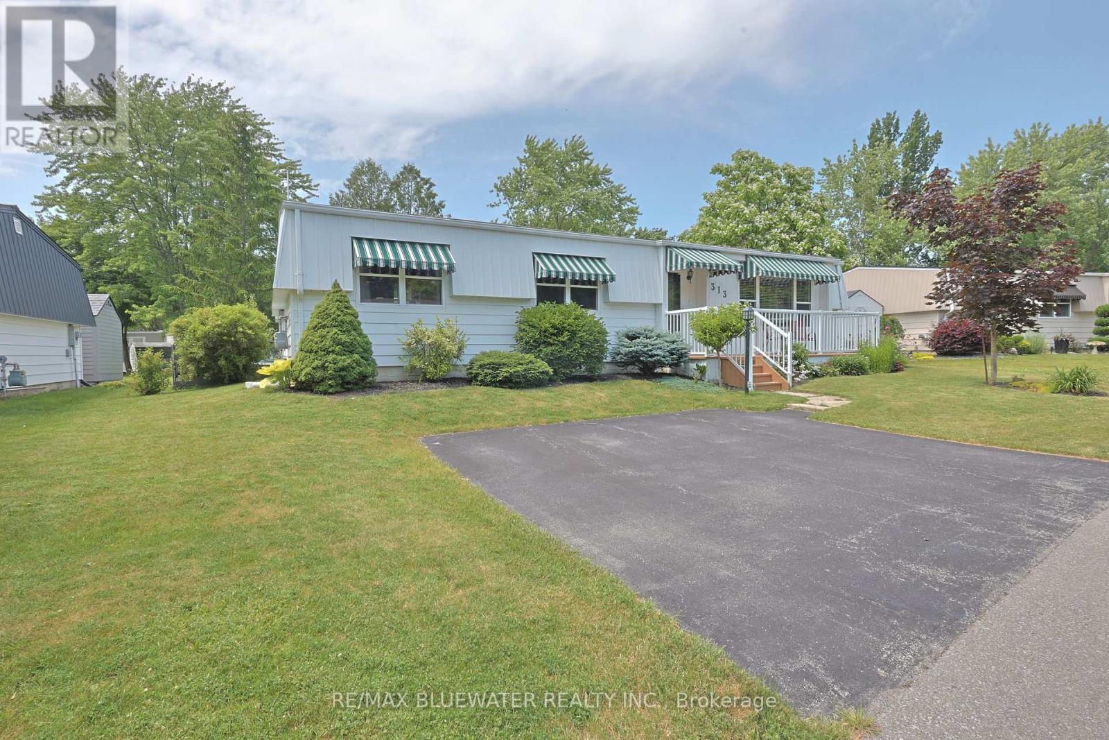 313 Pinetree Lane, South Huron (Stephen), ON - Outdoor