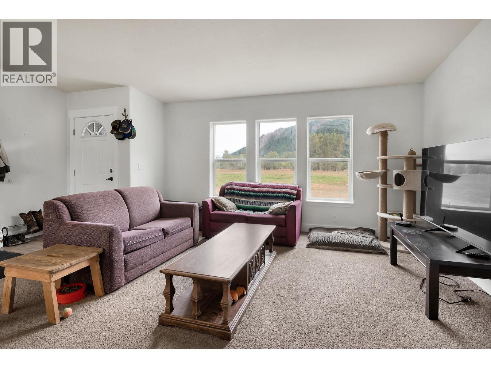 2804 Auldgirth Road, Clearwater, BC