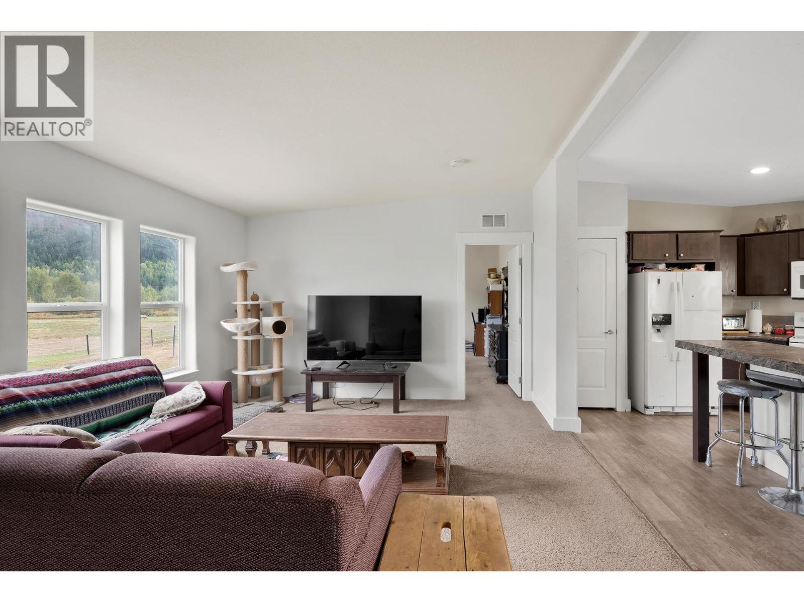 2804 Auldgirth Road, Clearwater, BC