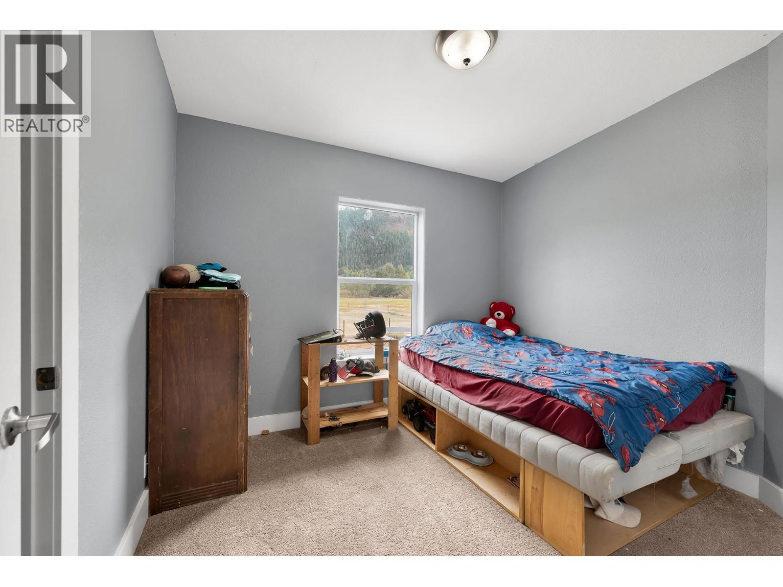 2804 Auldgirth Road, Clearwater, BC