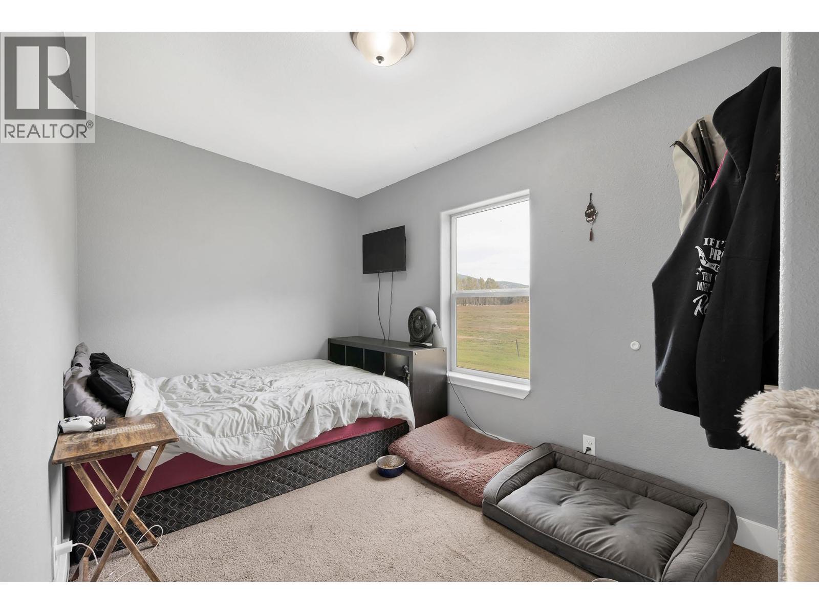 2804 Auldgirth Road, Clearwater, BC