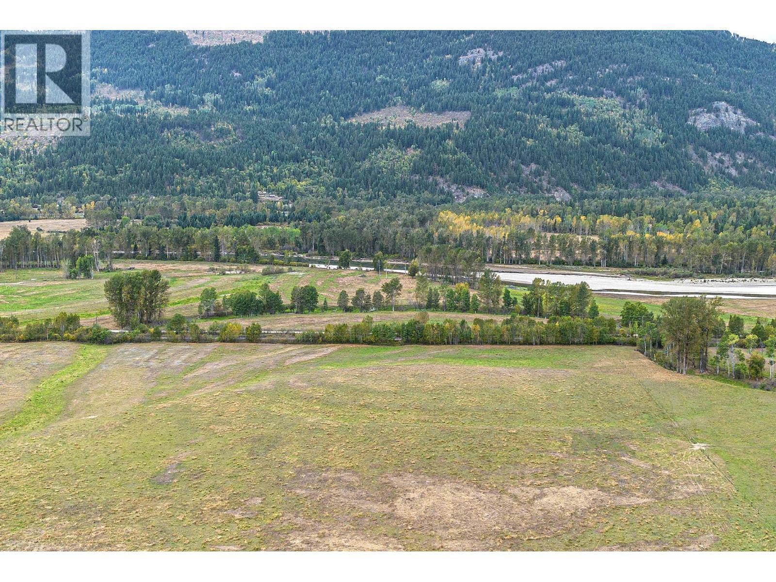 2804 Auldgirth Road, Clearwater, BC