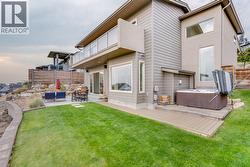 With private hot tub & green space -