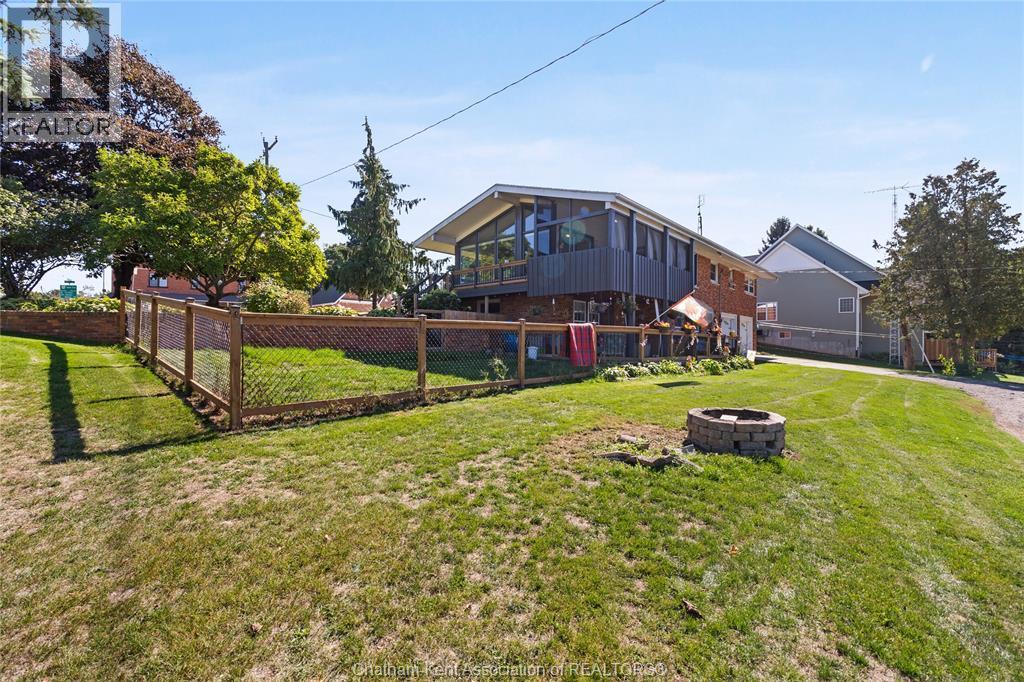 19418 Charing Cross Road, Cedar Springs, ON - Outdoor