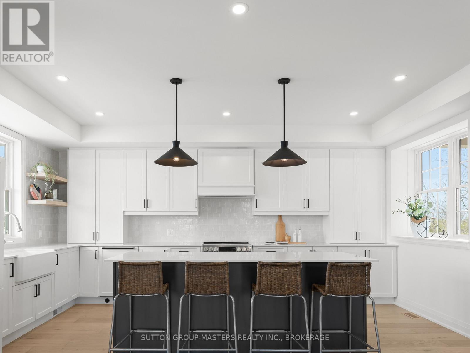 276 Old Kiln Crescent, Kingston (Kingston East (Incl Barret Crt)), ON - Indoor Photo Showing Kitchen With Upgraded Kitchen