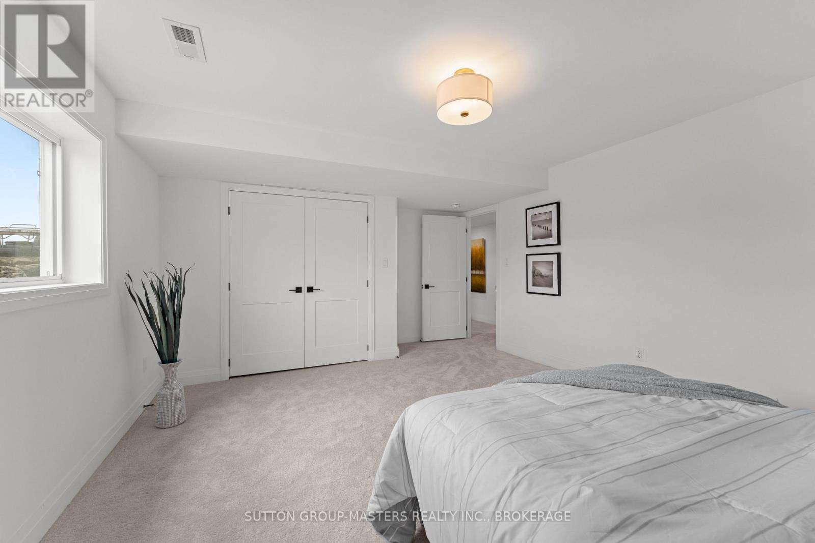 276 Old Kiln Crescent, Kingston (Kingston East (Incl Barret Crt)), ON - Indoor Photo Showing Bedroom