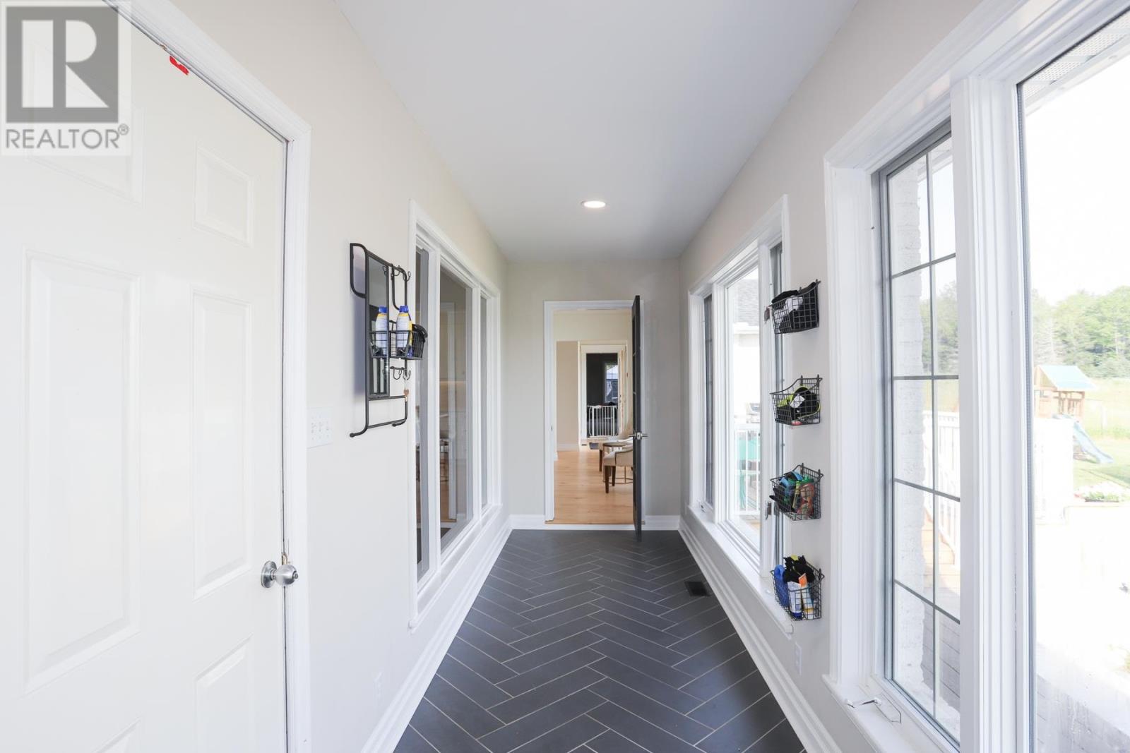 176 Mccluskie Rd, Desbarats, ON