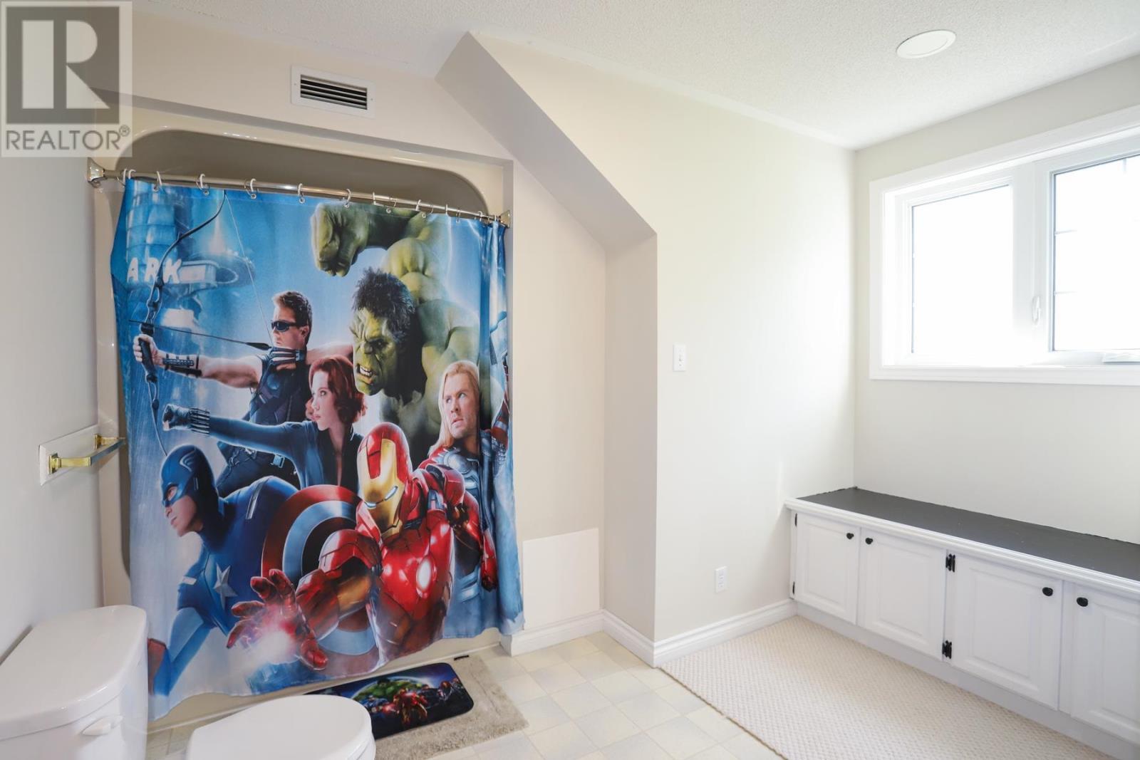 176 Mccluskie Rd, Desbarats, ON