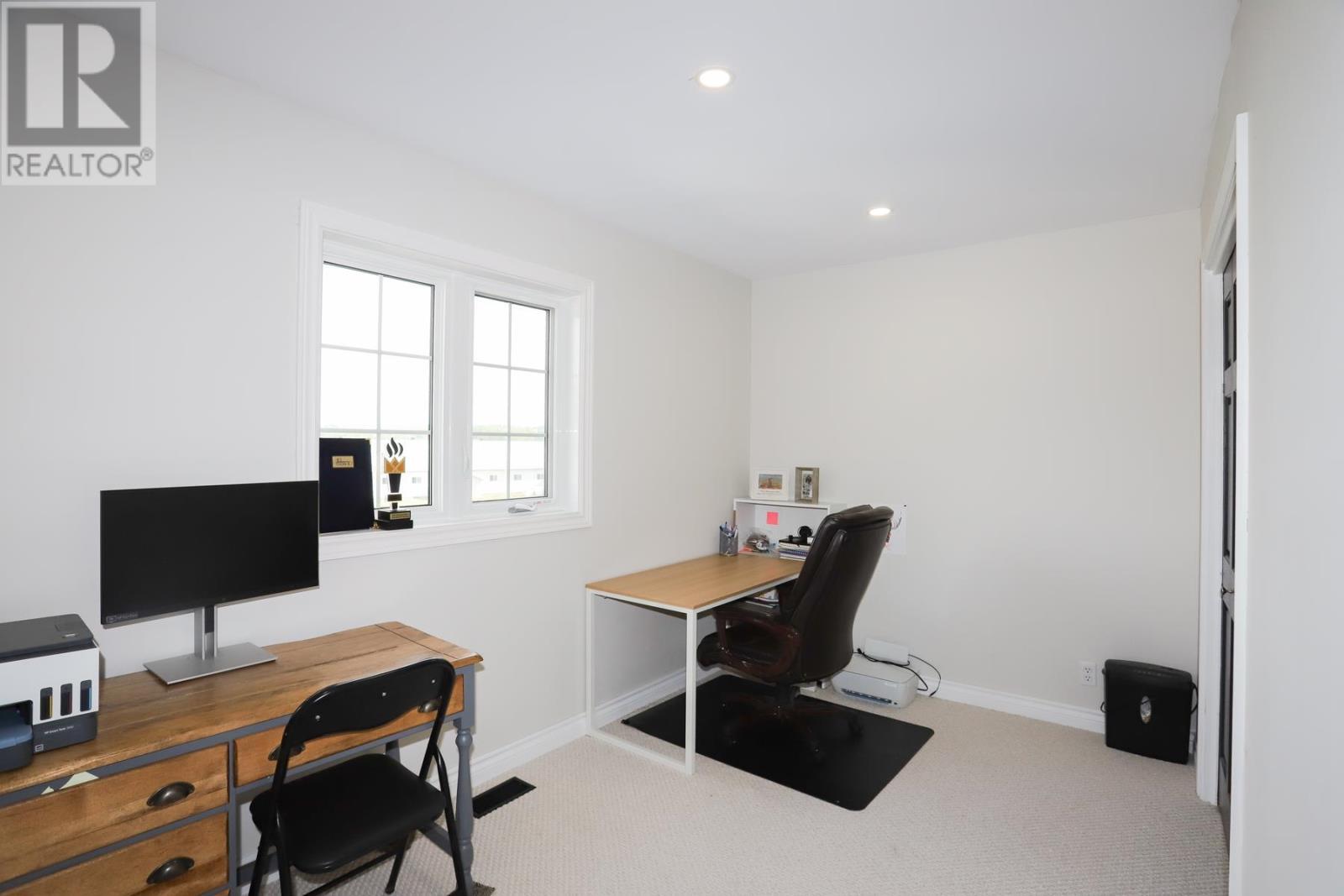 176 Mccluskie Rd, Desbarats, ON