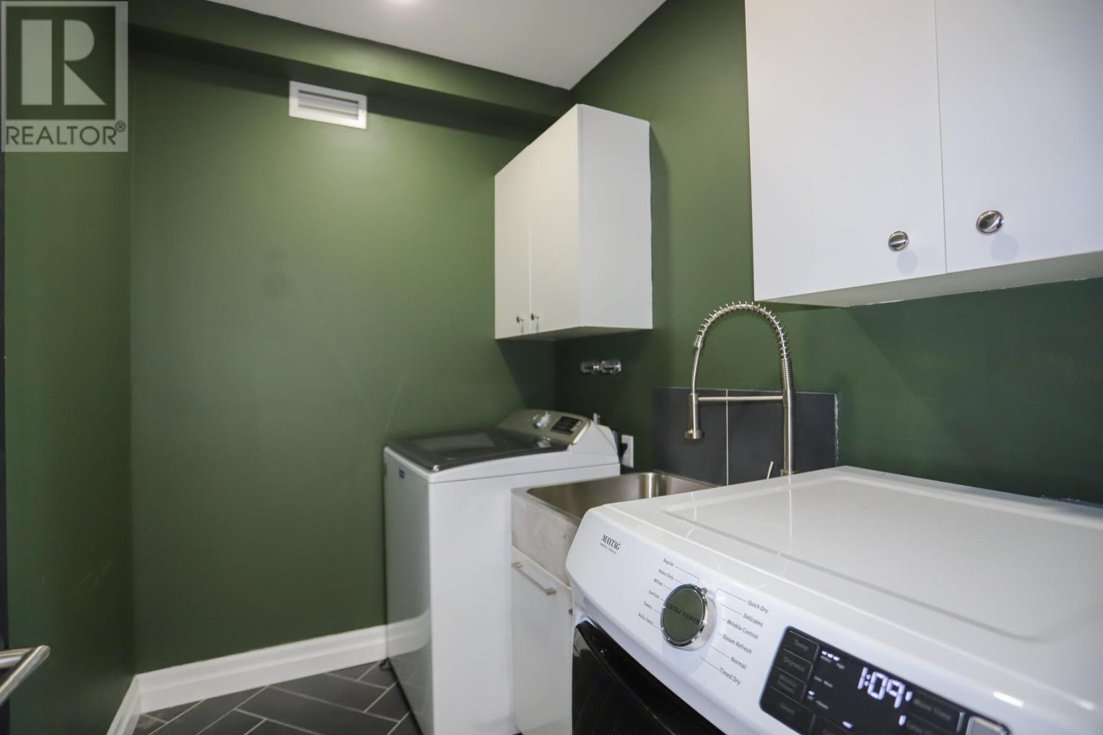 176 Mccluskie Rd, Desbarats, ON