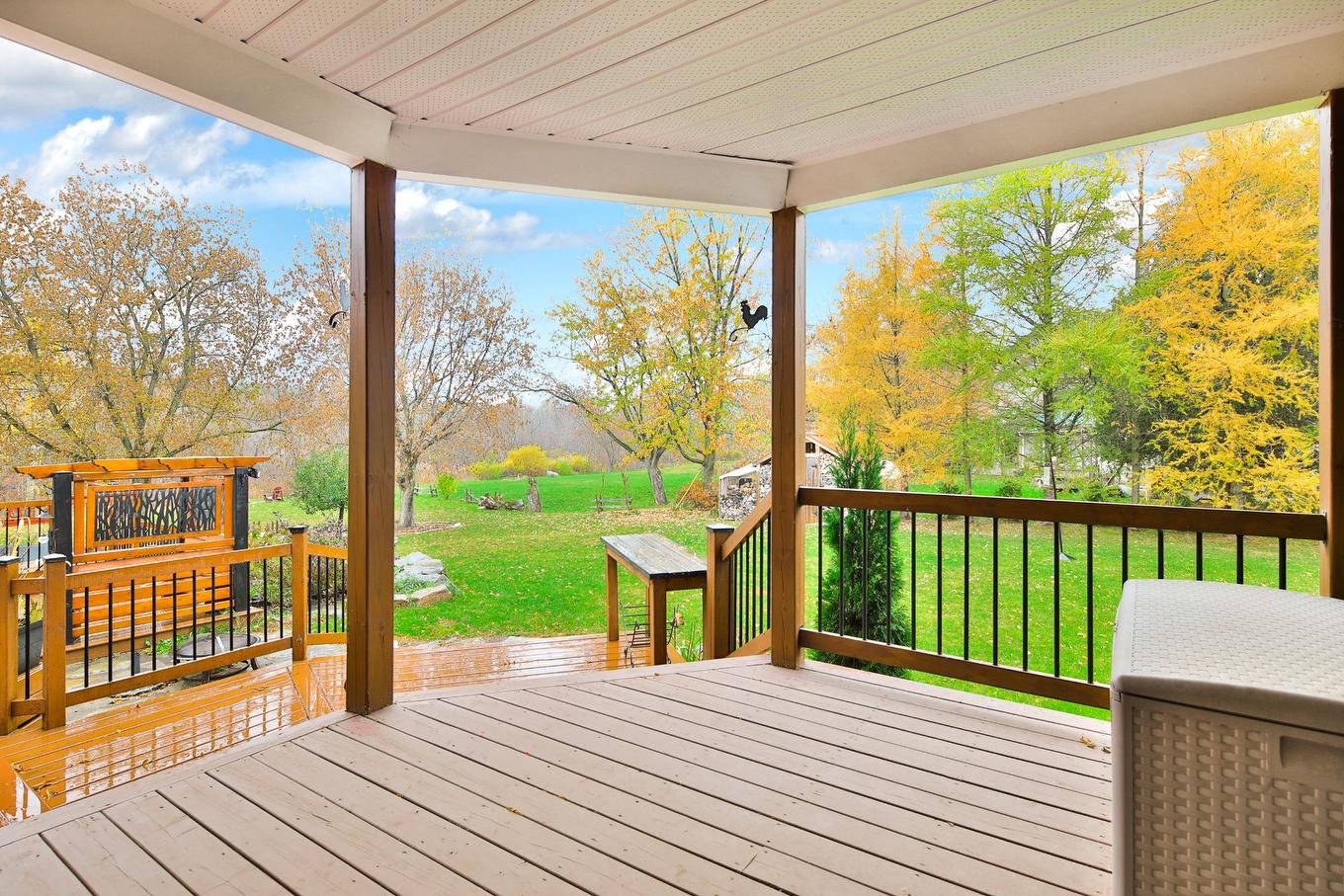 Patio - 5142 Ch. Salaberry, Carignan, QC - Outdoor With Deck Patio Veranda With Exterior