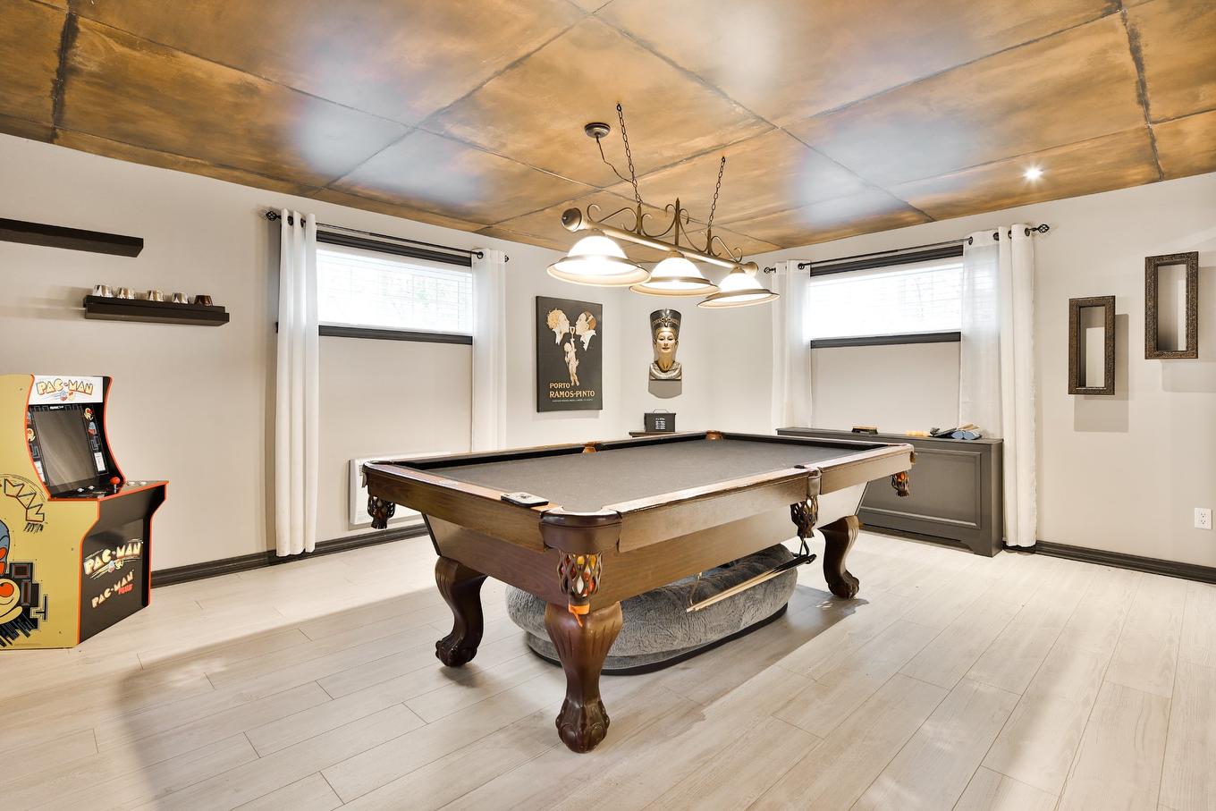 Family room - 5142 Ch. Salaberry, Carignan, QC - Indoor Photo Showing Other Room