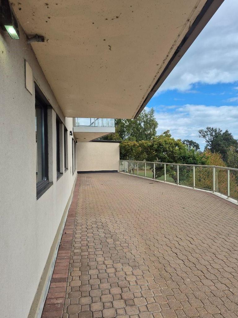 1208 405 Waverly Street, Thunder Bay, ON - Outdoor With Exterior