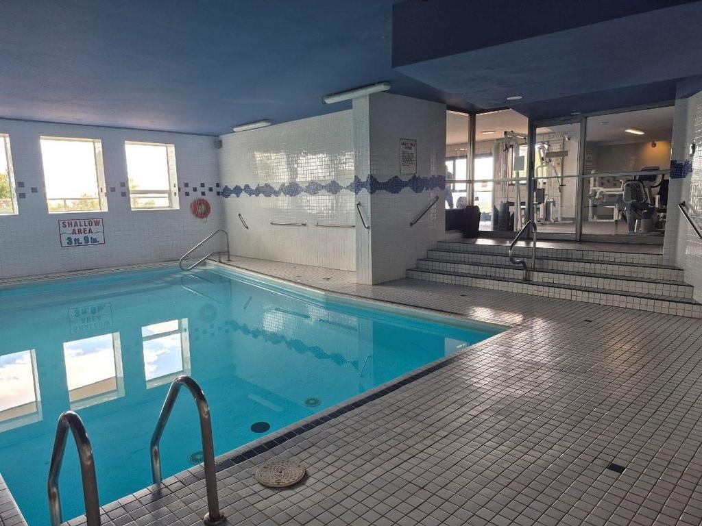 1208 405 Waverly Street, Thunder Bay, ON - Indoor Photo Showing Other Room With In Ground Pool