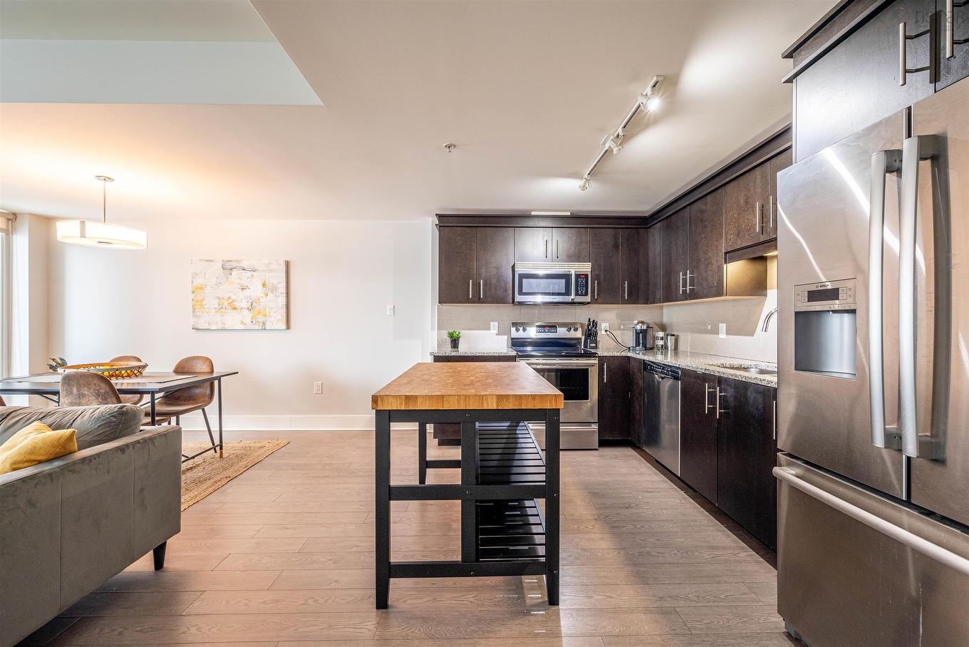 403 15 Kings Wharf Place, Dartmouth, NS