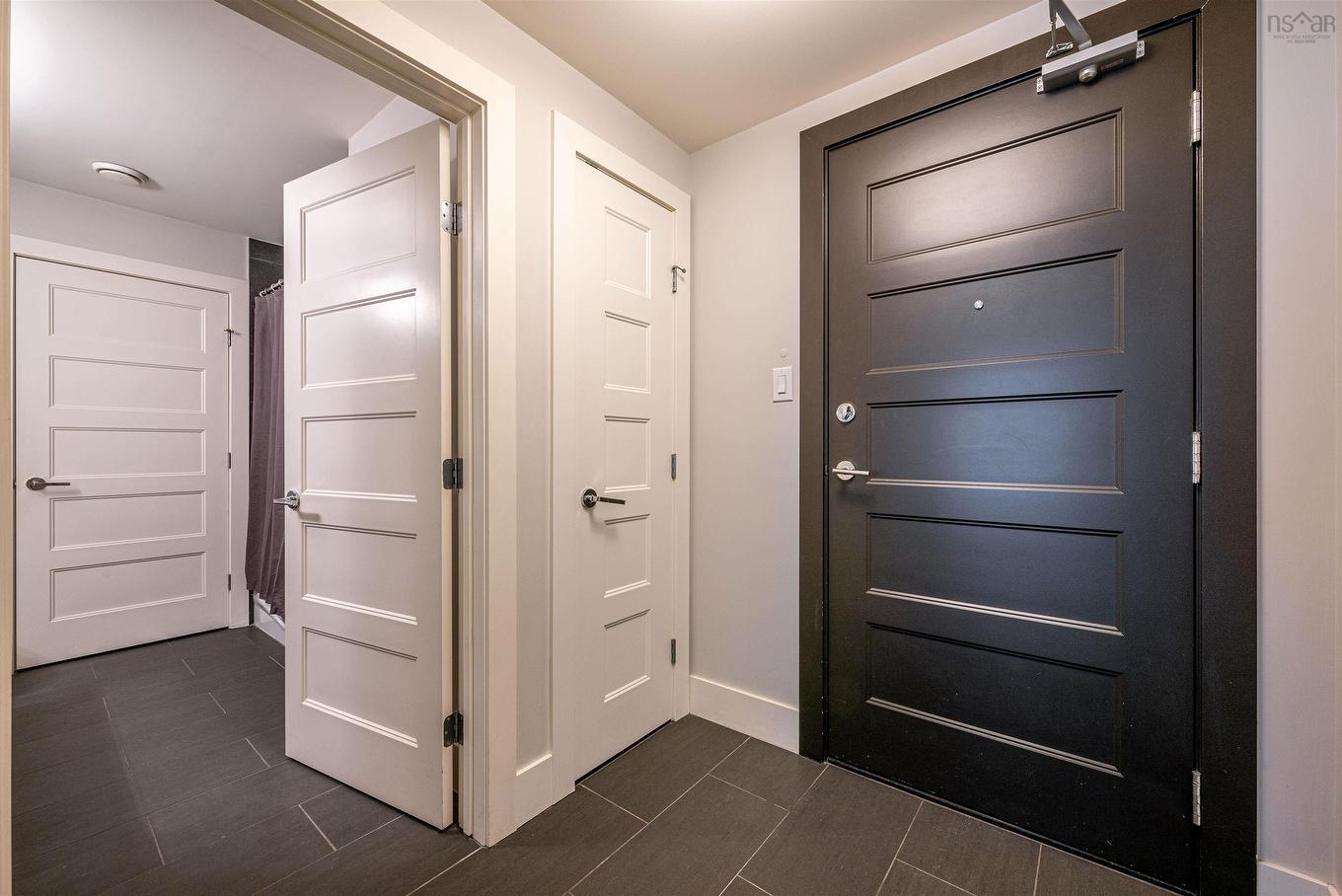 403 15 Kings Wharf Place, Dartmouth, NS