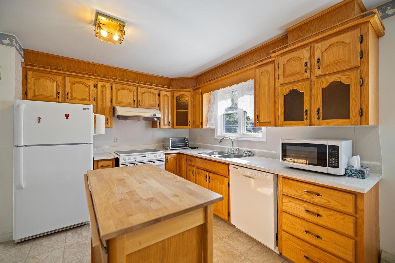 633 Queen Street, Charlottetown, PE