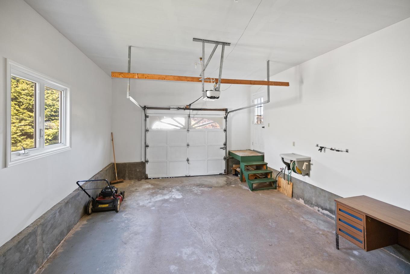 633 Queen Street, Charlottetown, PE