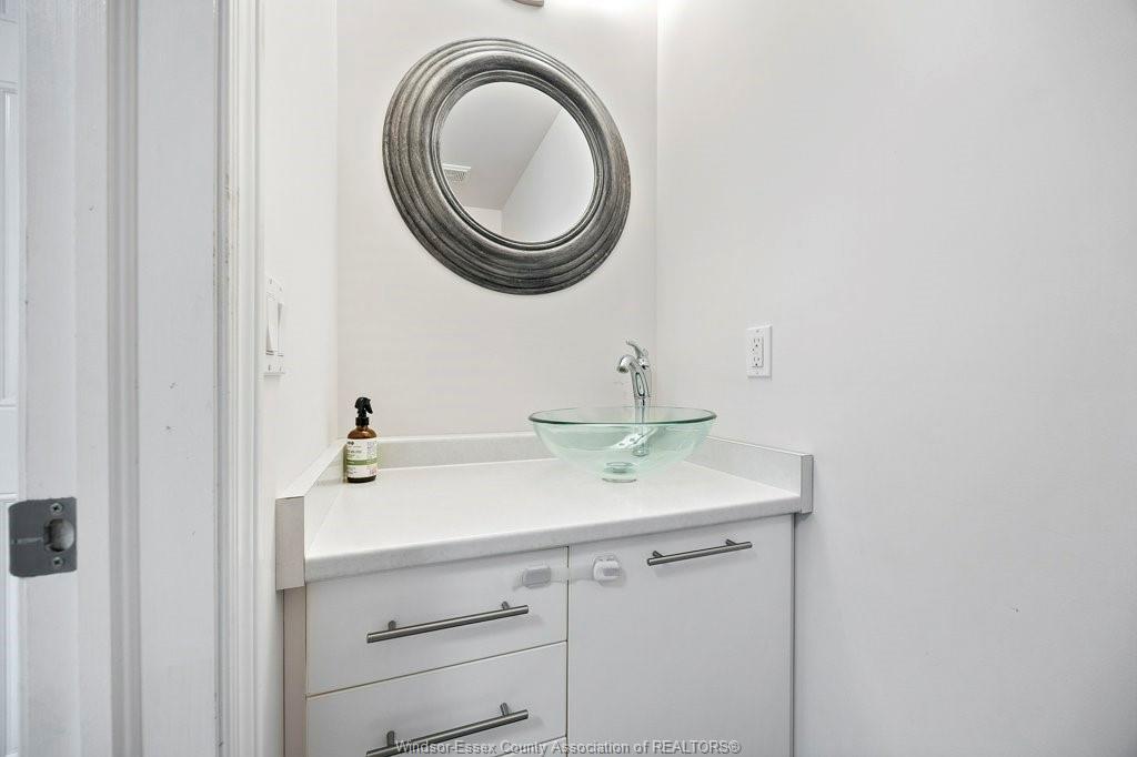 1996 St. Clair Road, Stoney Point, ON