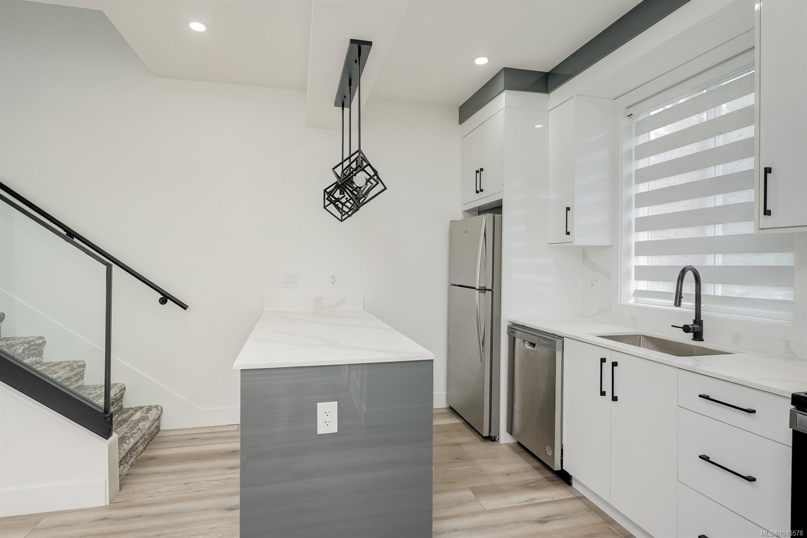 6-1171 Stelly'S Cross Rd, Central Saanich, BC