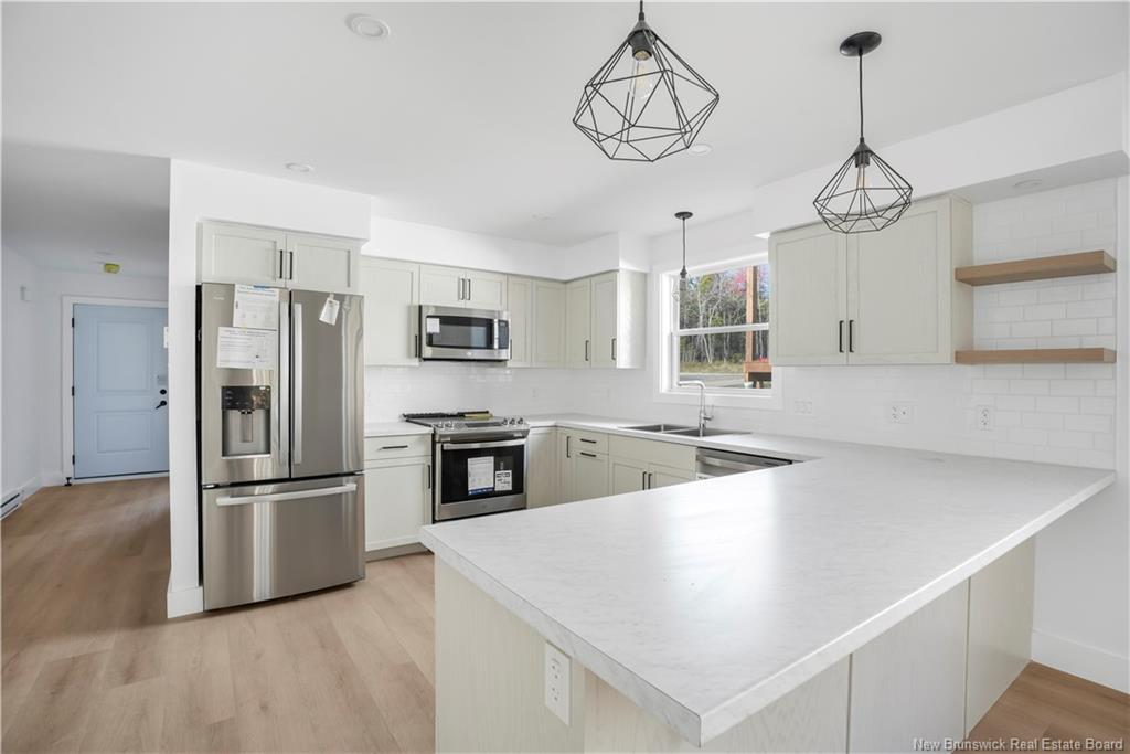 4 Terry Fox Dr, Oromocto, NB